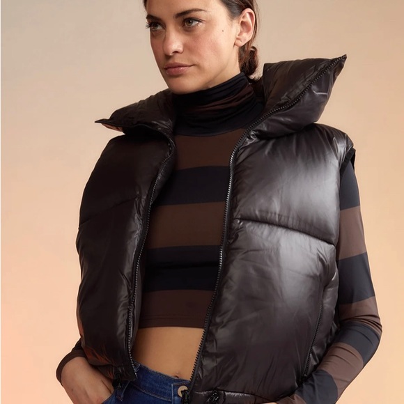 Cynthia Rowley Nylon Puffer Vest - Picture 3 of 3